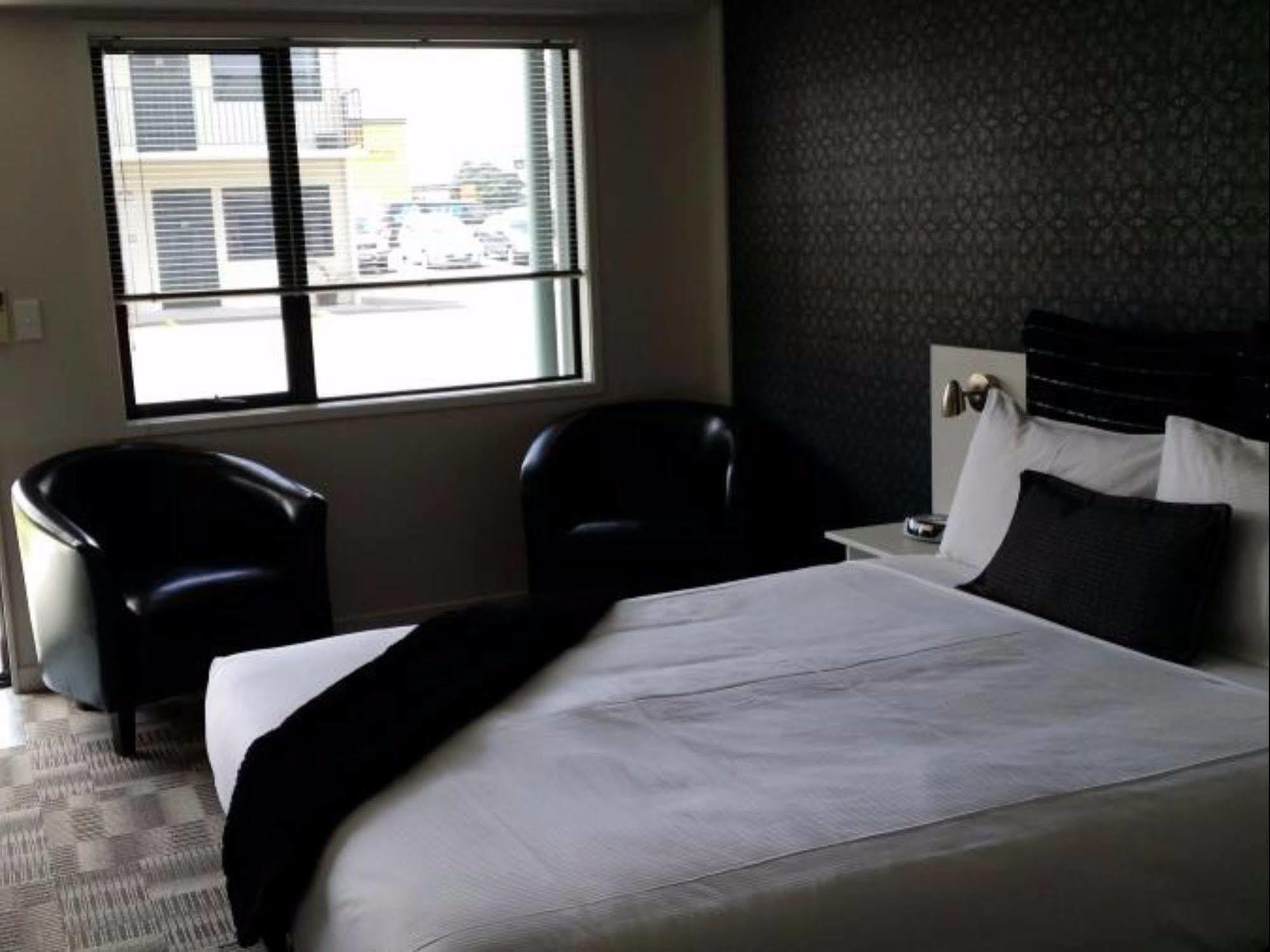 Asure Abode On Courtenay Motor Inn New Plymouth Exterior foto